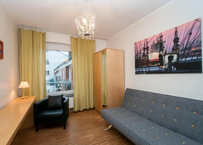 An Der Elbphilharmonie Contactless Check In Hamburg